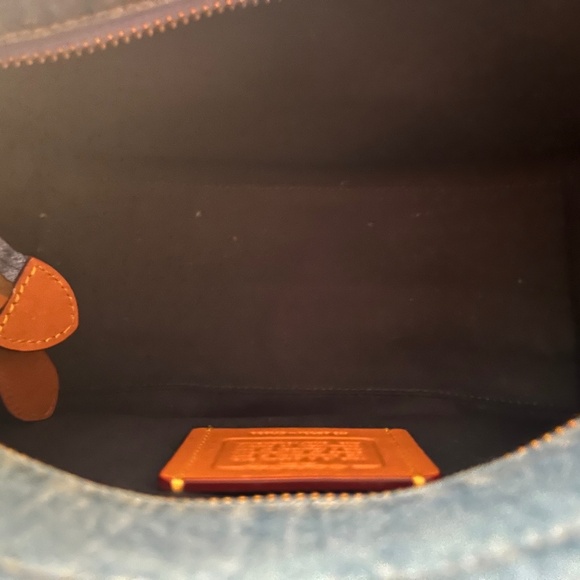 COACh Denim Cargo Tote Bag Color Indigo Denim - Picture 3 of 4